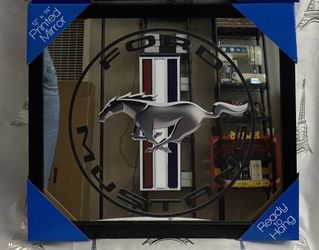 Ford Mustang, Chevrolet mirrors.