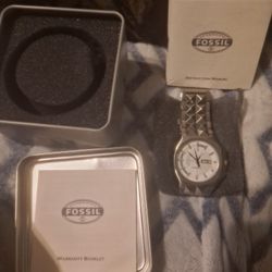 Disel Dz-1081 Quartz Analog Watches