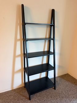 Linon Acadia 5-Shelf Ladder Bookshelf