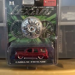 HOT LEXANI DIE CAST METAL CADILLAC ESCALADE NIB
