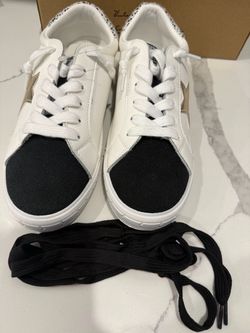 Sneakers for women