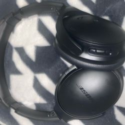 Bose QuietComfort Bluetooth Wireless Noise Cancelling Headphones - Black