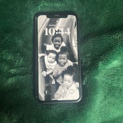 iPhone 11 Perfectly Fine Just Needs To Be Erased I Can Erase It When Bought 