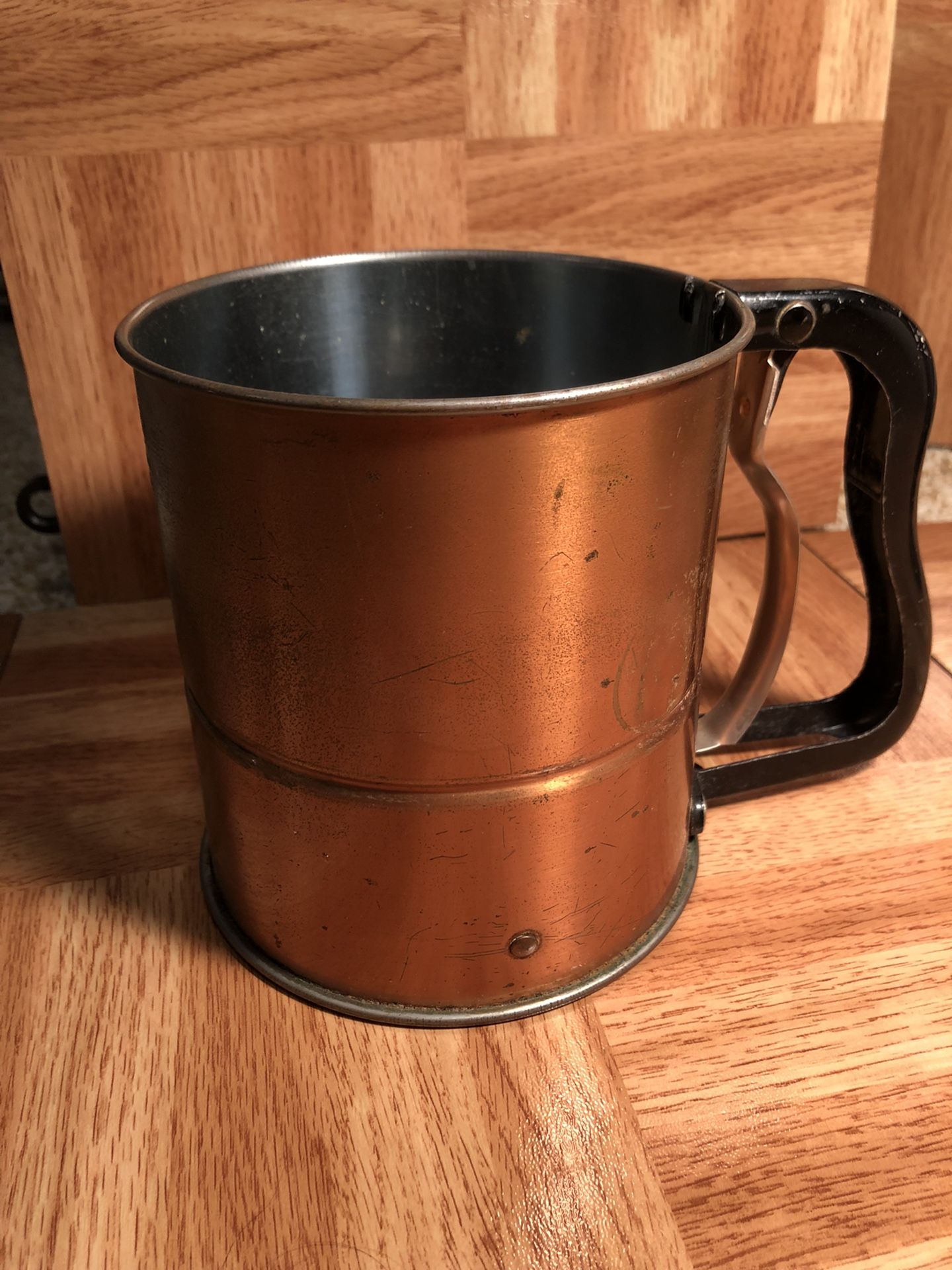 Vintage 1950s Androck Copper Flour Sifter