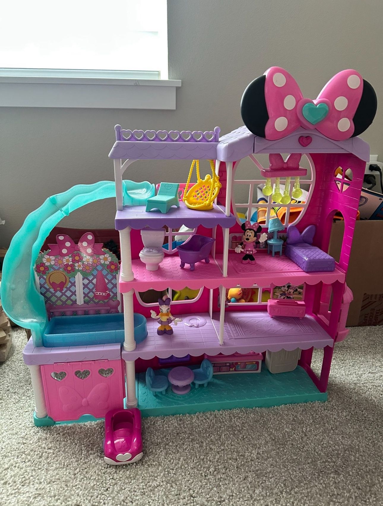 Minnie Mouse Mansion