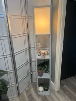 Shelf unit with built in lamp