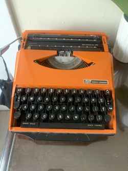 Smith Corona Typewriter Super G