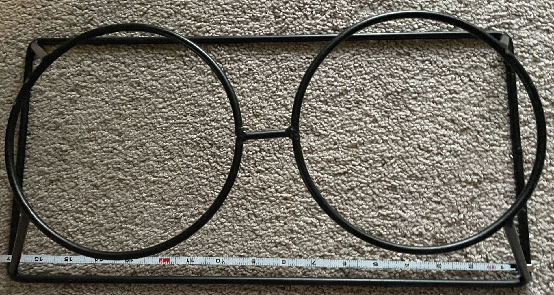 9”-deep, 4”-tall, 17”-long Wire Dog Food/Water Bowl Raiser