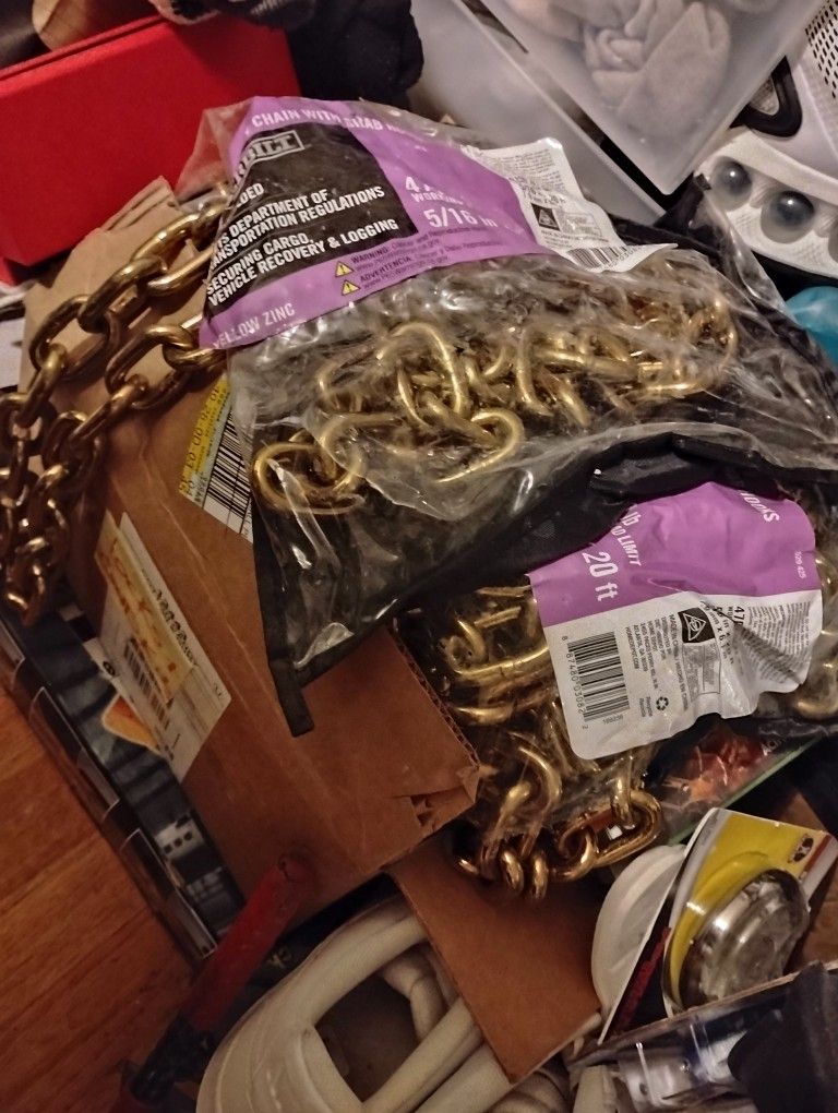 20 Ft Long Tow Chains With Hooks $49each New