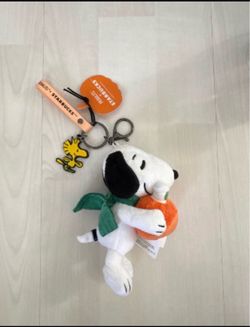 Snoopy Starbucks "Keychain"