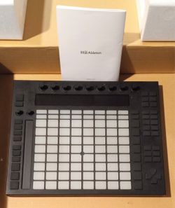 Ableton push 1 controller mint condition in box