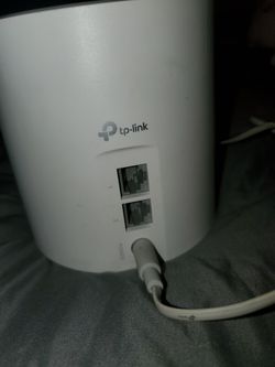 2 Deco wifi boosters