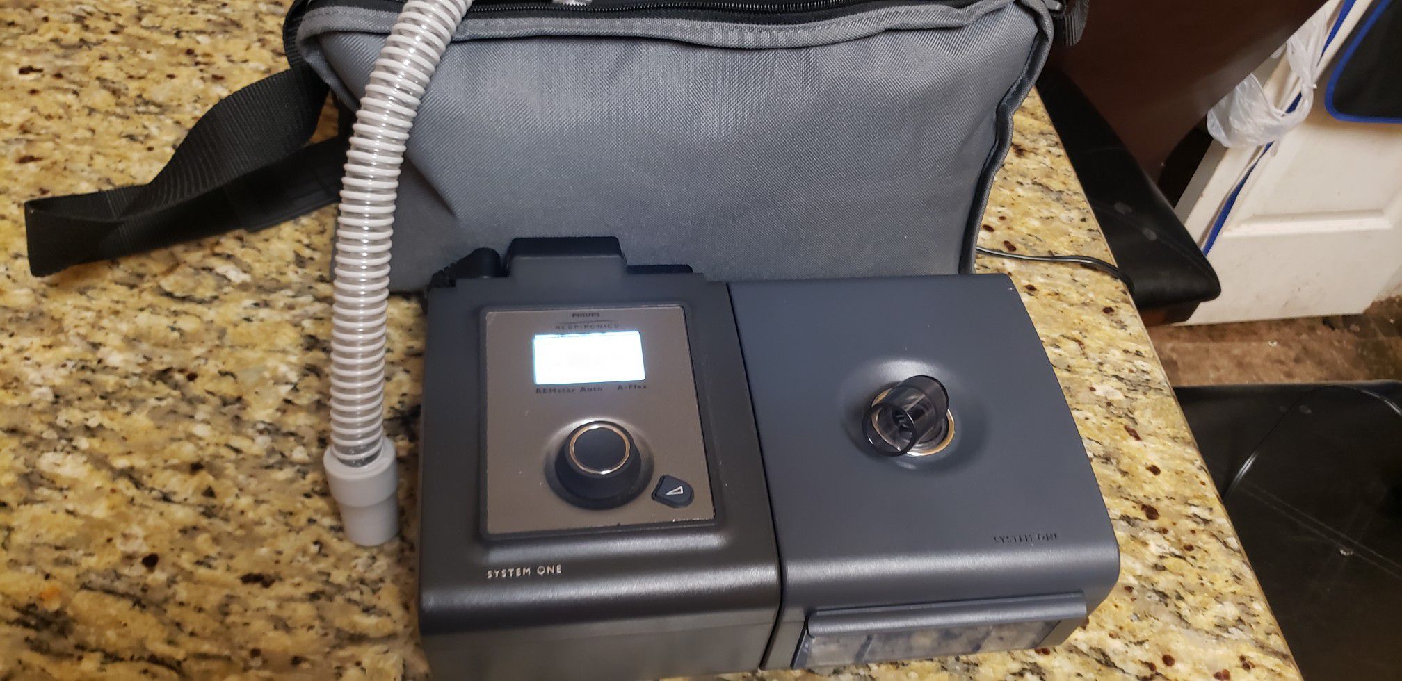 Respironic resmstar auto. Aflex. Cpap oxygen humidifier machine. Low hrs
