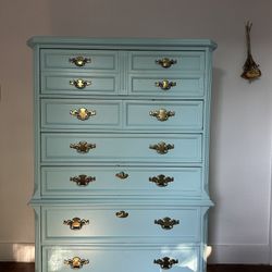 French Provincial Vintage Dresser