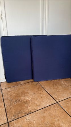 2 Outdoor patio chair cushions