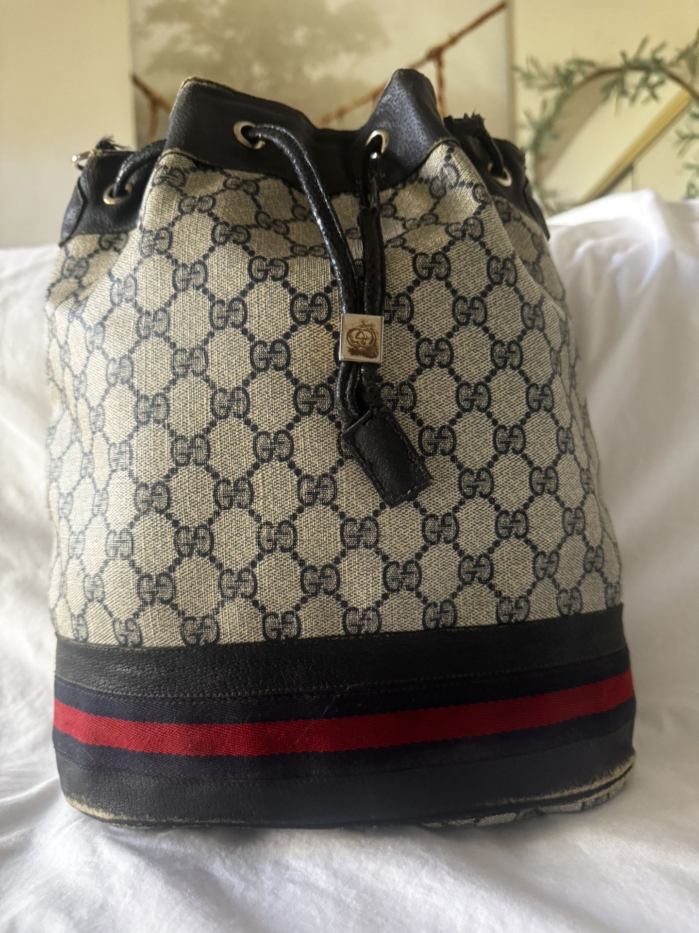 Gucci Bucket Bag Vintage