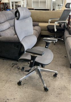 Adjustable Height Office Chair