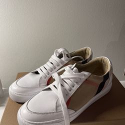 Burberry Shoes 
