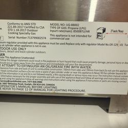 NorthFire InfernoGO Silver Propane Infrared Gas Grill with 1500°F Cooking Temperature - Like New