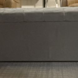 Ottoman Storage Bench 🏡 🗃️ 