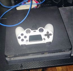 40 inch tv ps4 pro console and Vizio sound bar