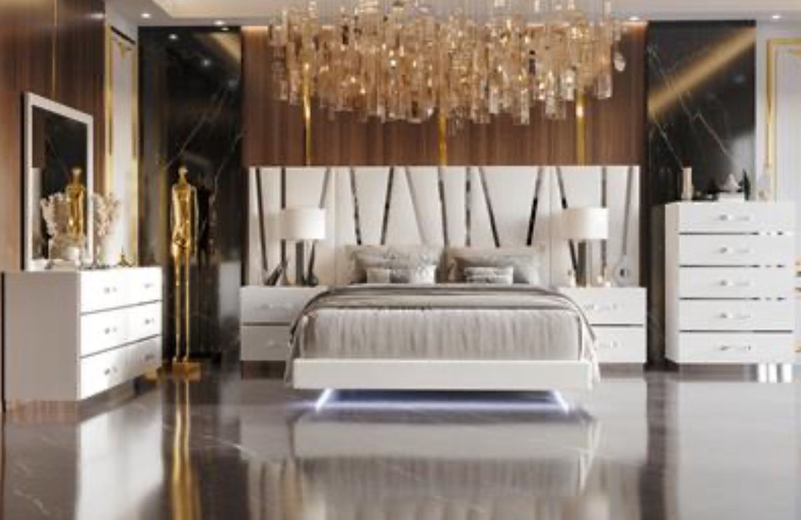 Brand New Queen Bedroom Set 6PCS Only $1599