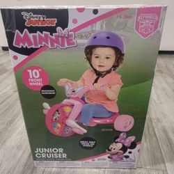 Minnie Mouse Fly Wheels Junior Cruiser Ride On - Disney Junior Kids Tricycle with Character Graphics