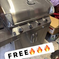 Free Bar B Que GRILL