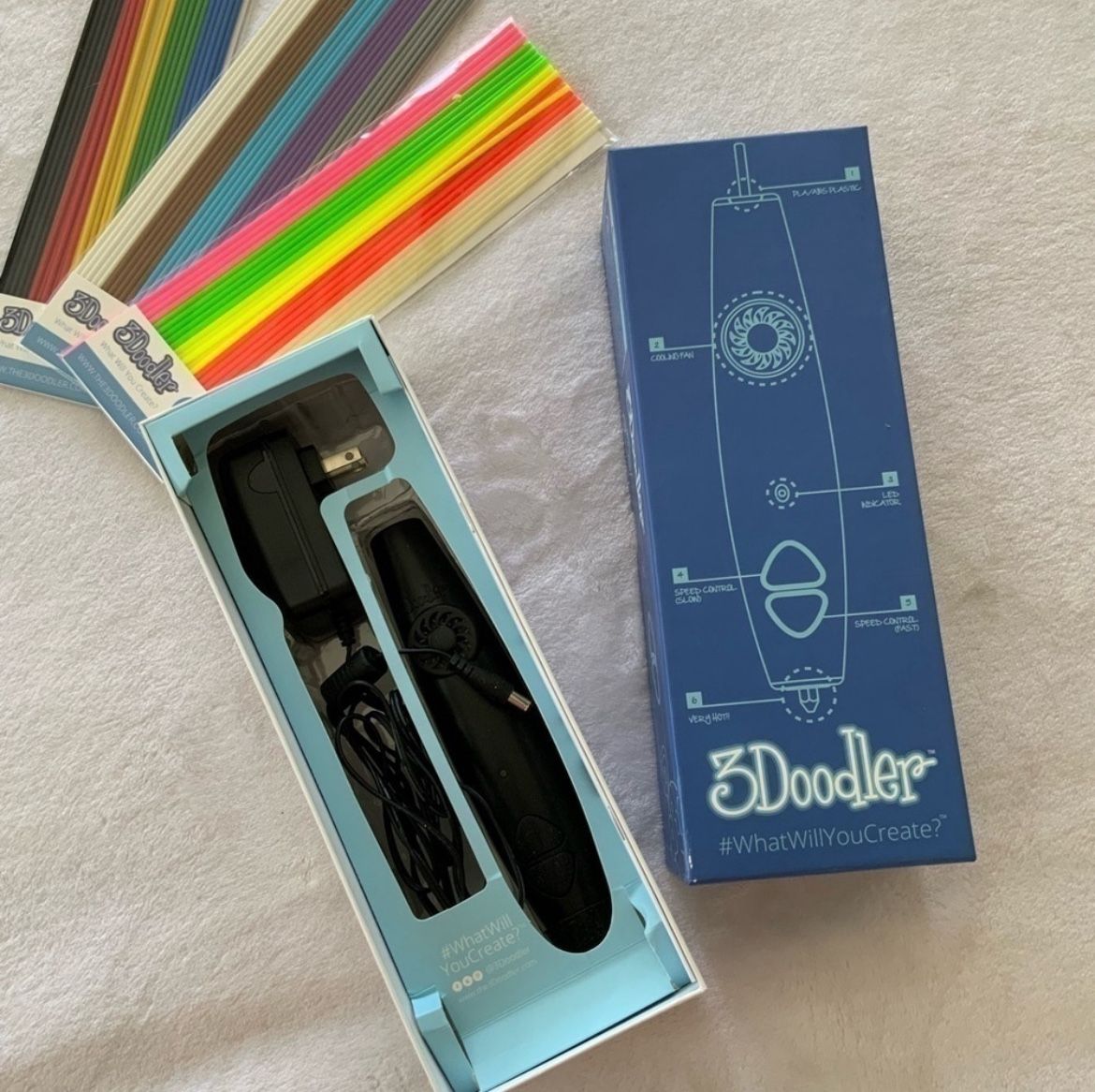 The 3Doodler First Edition Pen With Accessories 