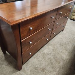 6 Drawer Dresser