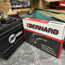 MILLER ARCREACH SUITCASE 12 W/BERNARD Q3 GUN. 