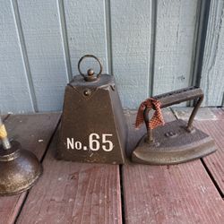 Farmhouse/ primitive House Decor 