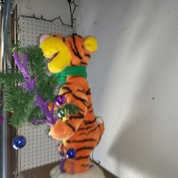 Tigger Christmas Motion Statue