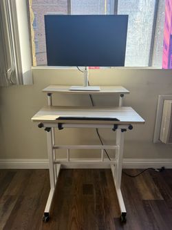 Mobile Adjustable Standing Desk