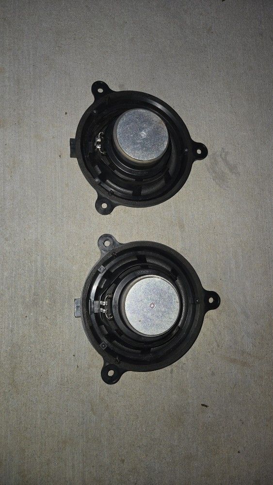 2016 Mazda Cx-3 Stock Front Door Speakers