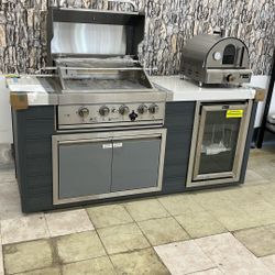 New Mont Alpi Artwood 4 Burner - Financing Available With $10 Down Payment 