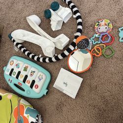 Fisher-Price Baby Playmat