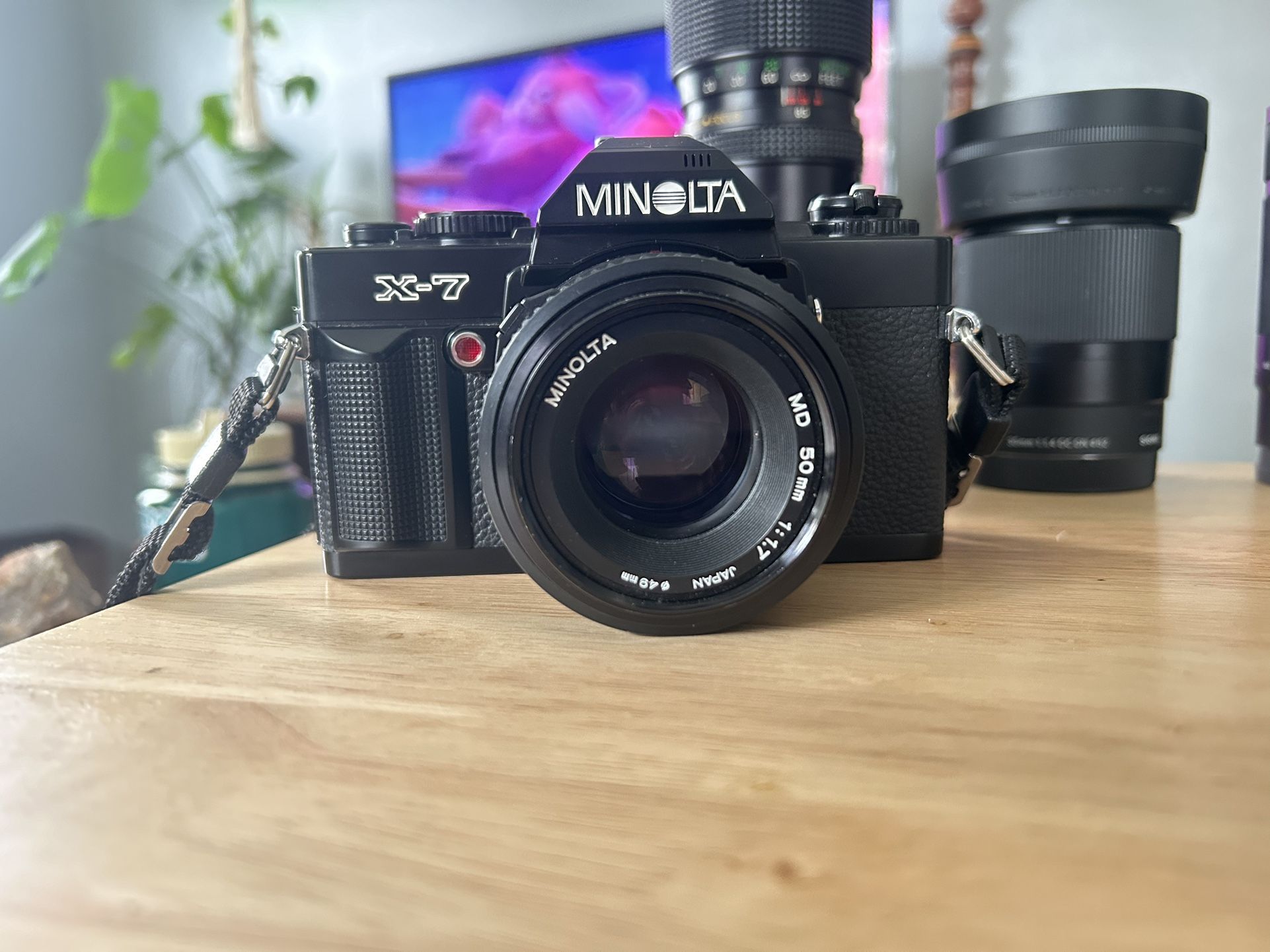 Minolta X-7