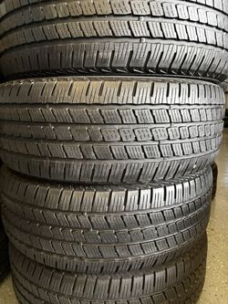 275-65-18  Kumho 