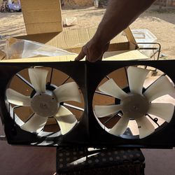 Buick lucer/cadilac DTS 06-11  fan
