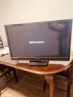 Tv Emerson
