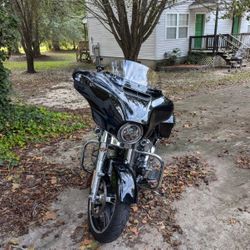 2020 Electra Glide Standard 