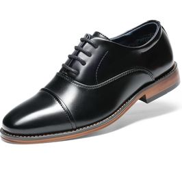 Boys Dress shoes.  Size 5