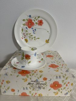 Mikasa “Just Flowers” Bone China