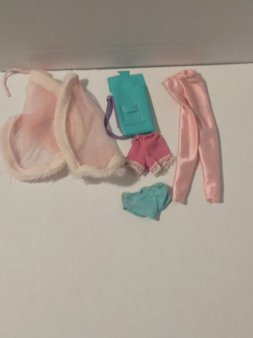 Vintage Lot of 5 Barbie Clothing