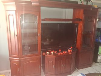 Entertainment set