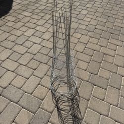 Tomato Cages / Stands