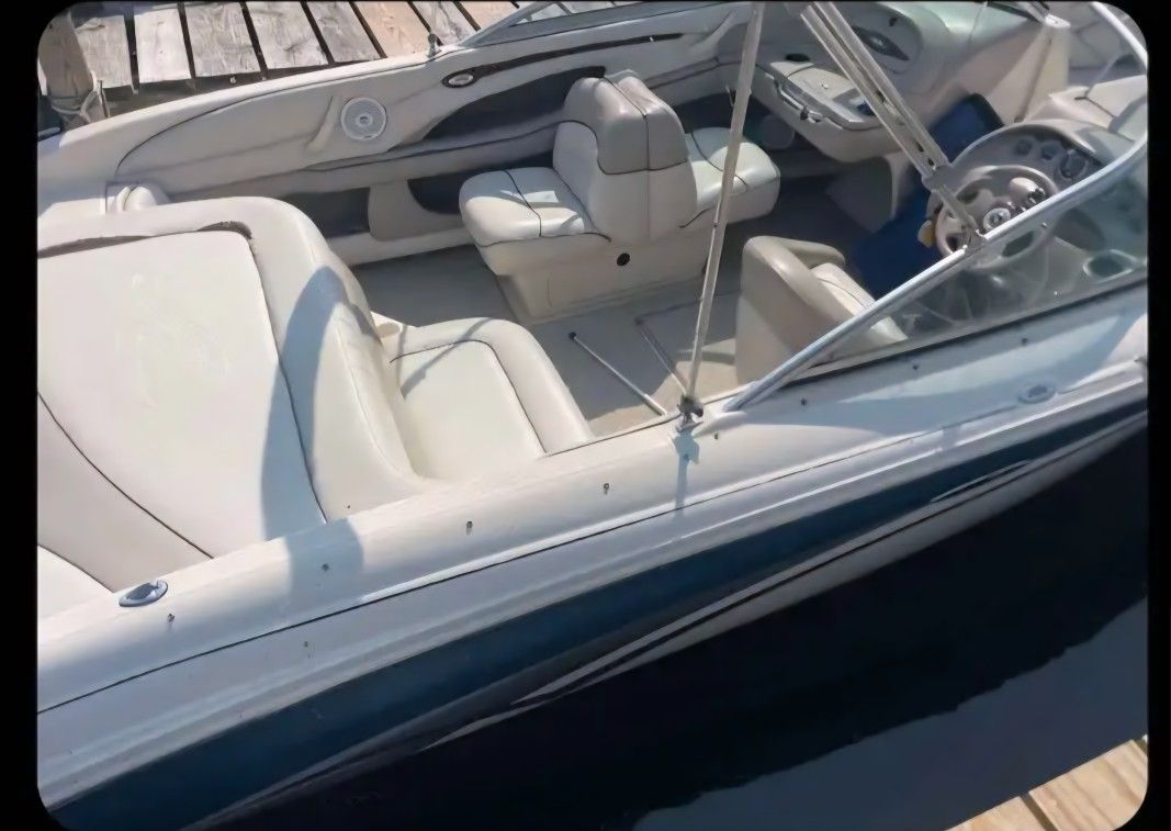 Boat 🚣♂️