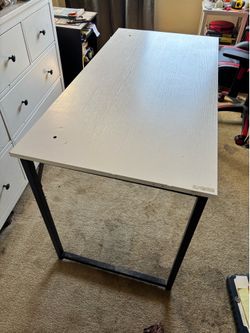 Desk with laptop mount and monitor mount