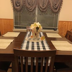 Dining table seats 6